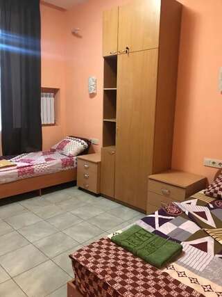 Хостелы Hostel 13 Харьков Односпальная кровать в общем номере-19