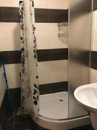 Хостелы Hostel 13 Харьков Односпальная кровать в общем номере-28